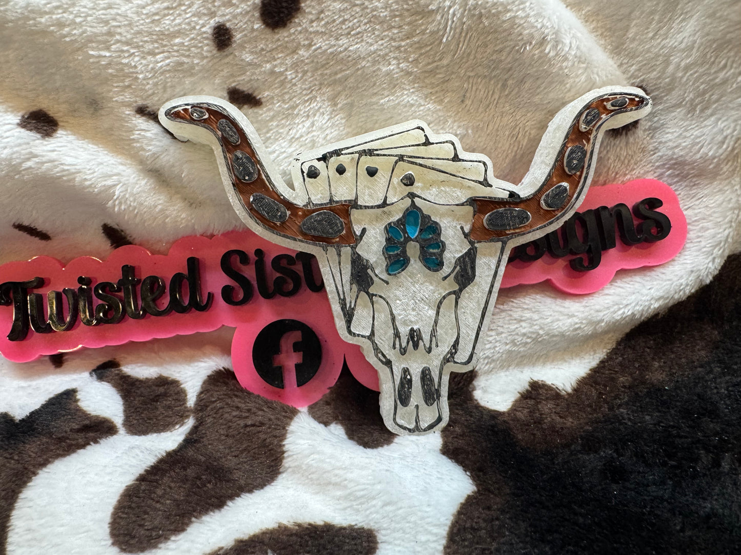 Longhorn w/ Cards.
