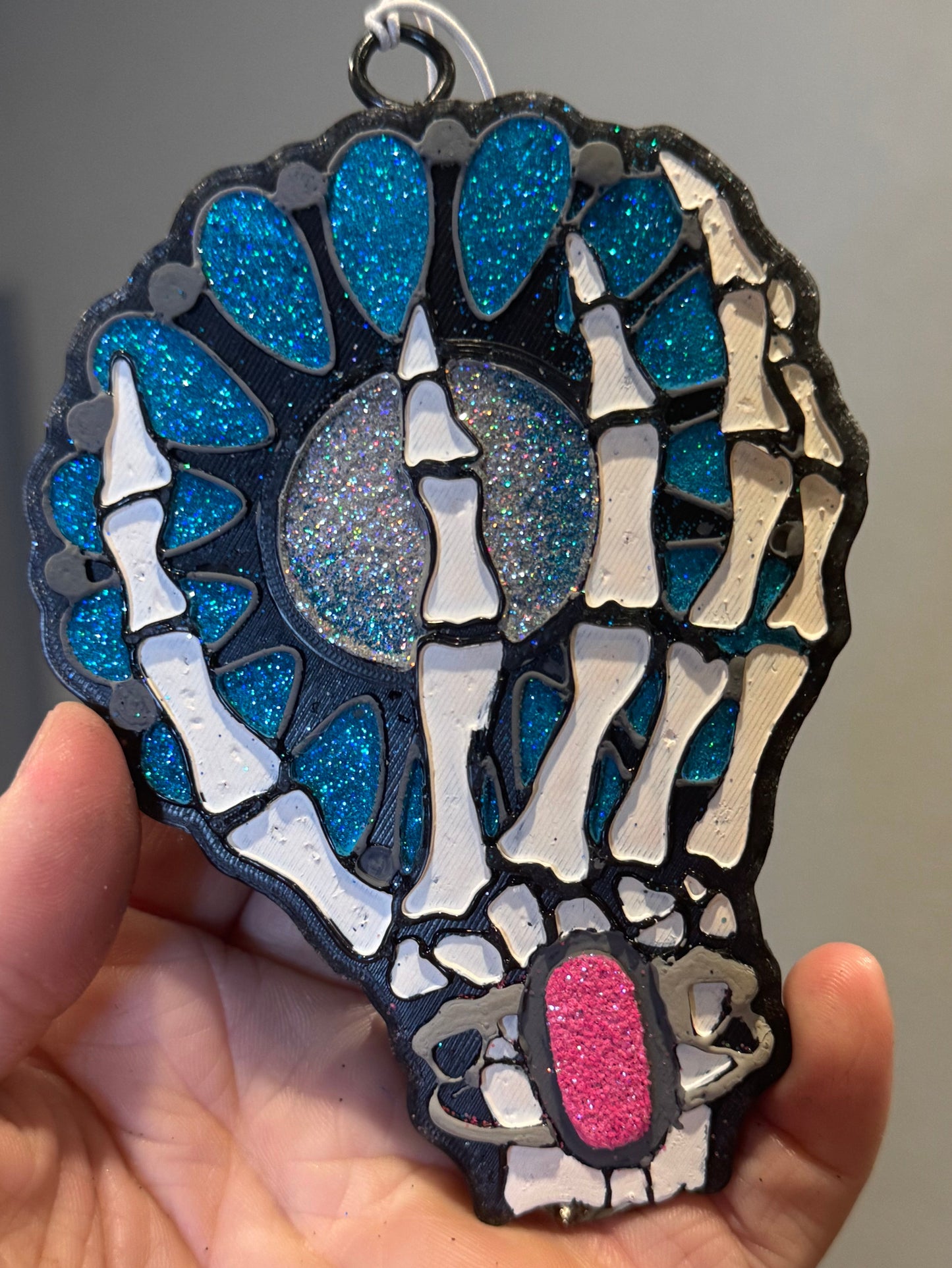 Concho Skull Hand.
