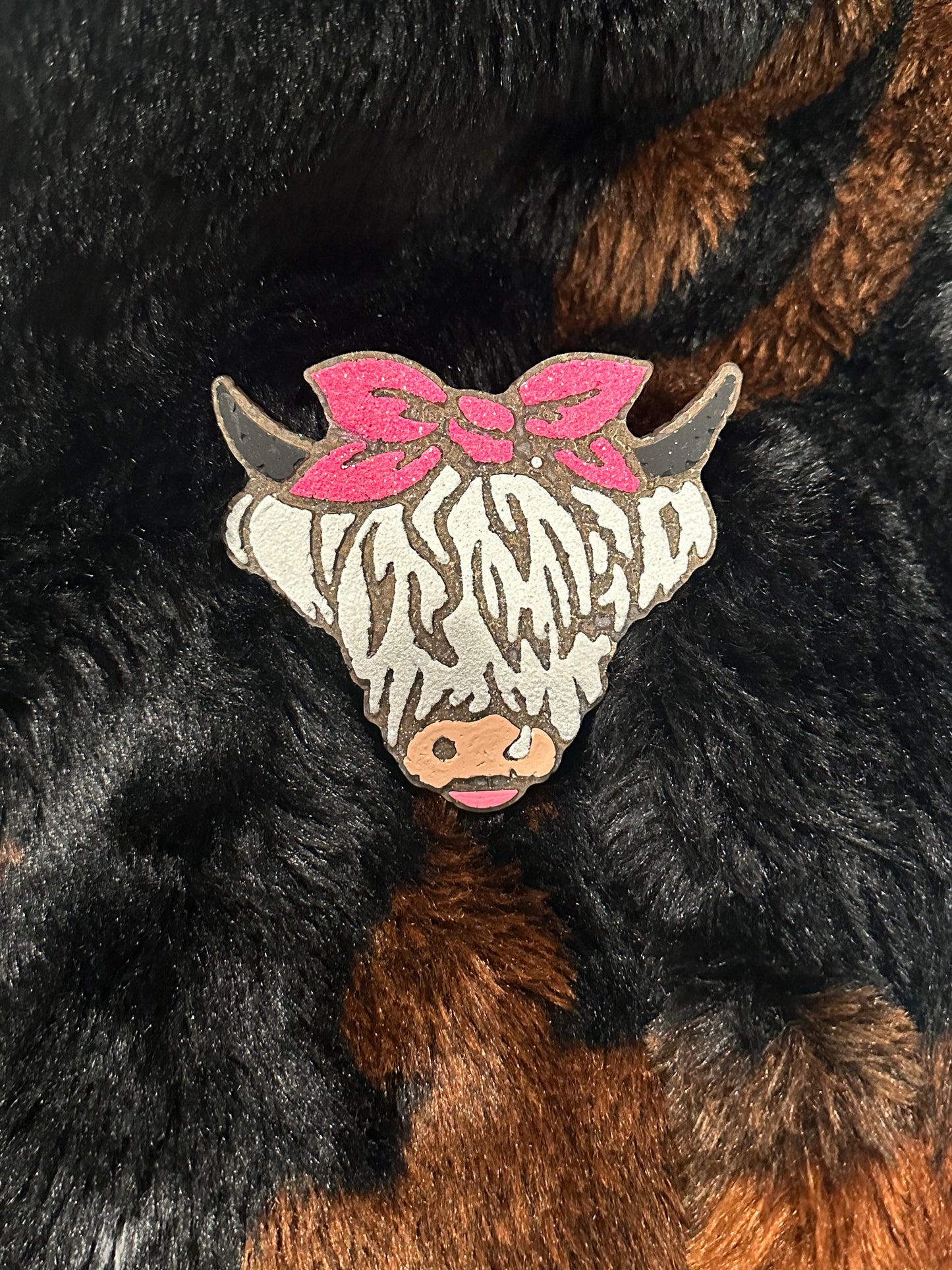 Highland Cow w/ Bow. {VC}
